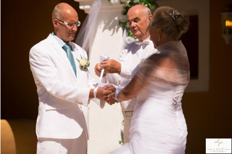 Pic: Keith and Bev 'Tie the Knot' near Benniras Beach